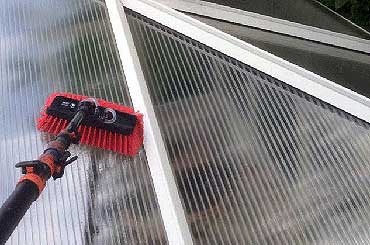 conservatory- roof-cleaning-birmingham
